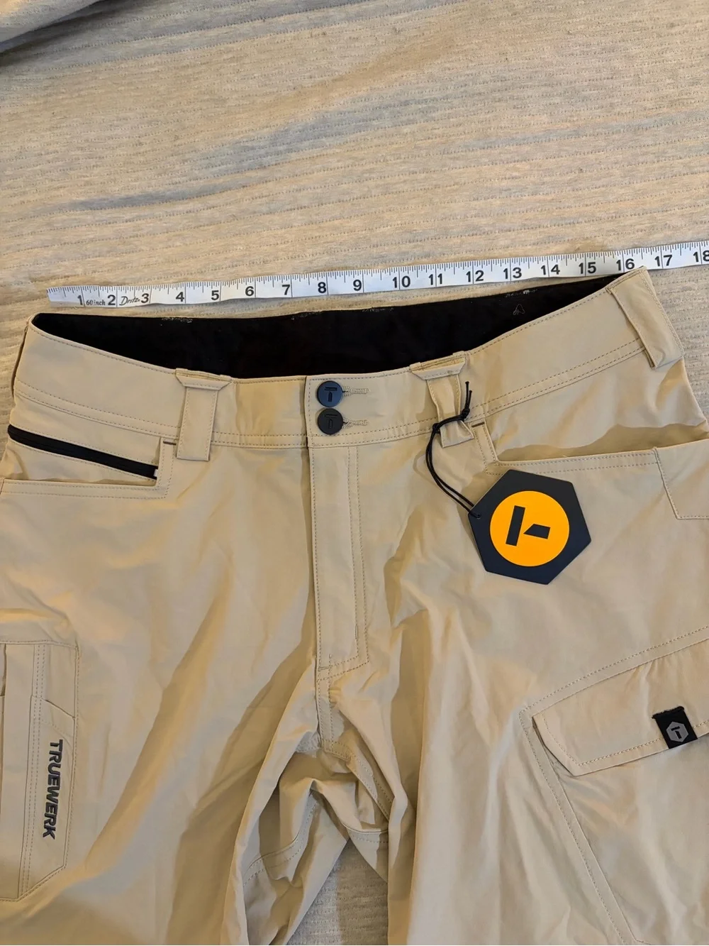 NWT TRUEWERK T1 WerkShort Light Khaki 34x9 Men’s Stretch Cargo Work Shorts